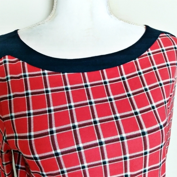 Tommy Hilfiger Plaid 3/4 Sleeve Top Size Medium - Picture 4 of 8